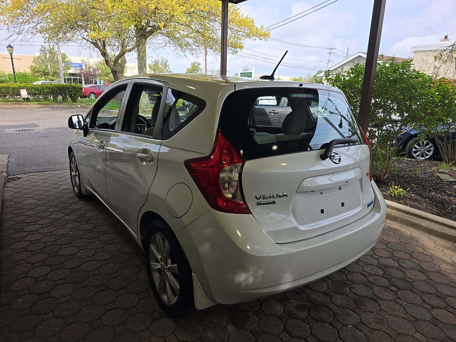 NISSAN VERSA NOTE - 2
