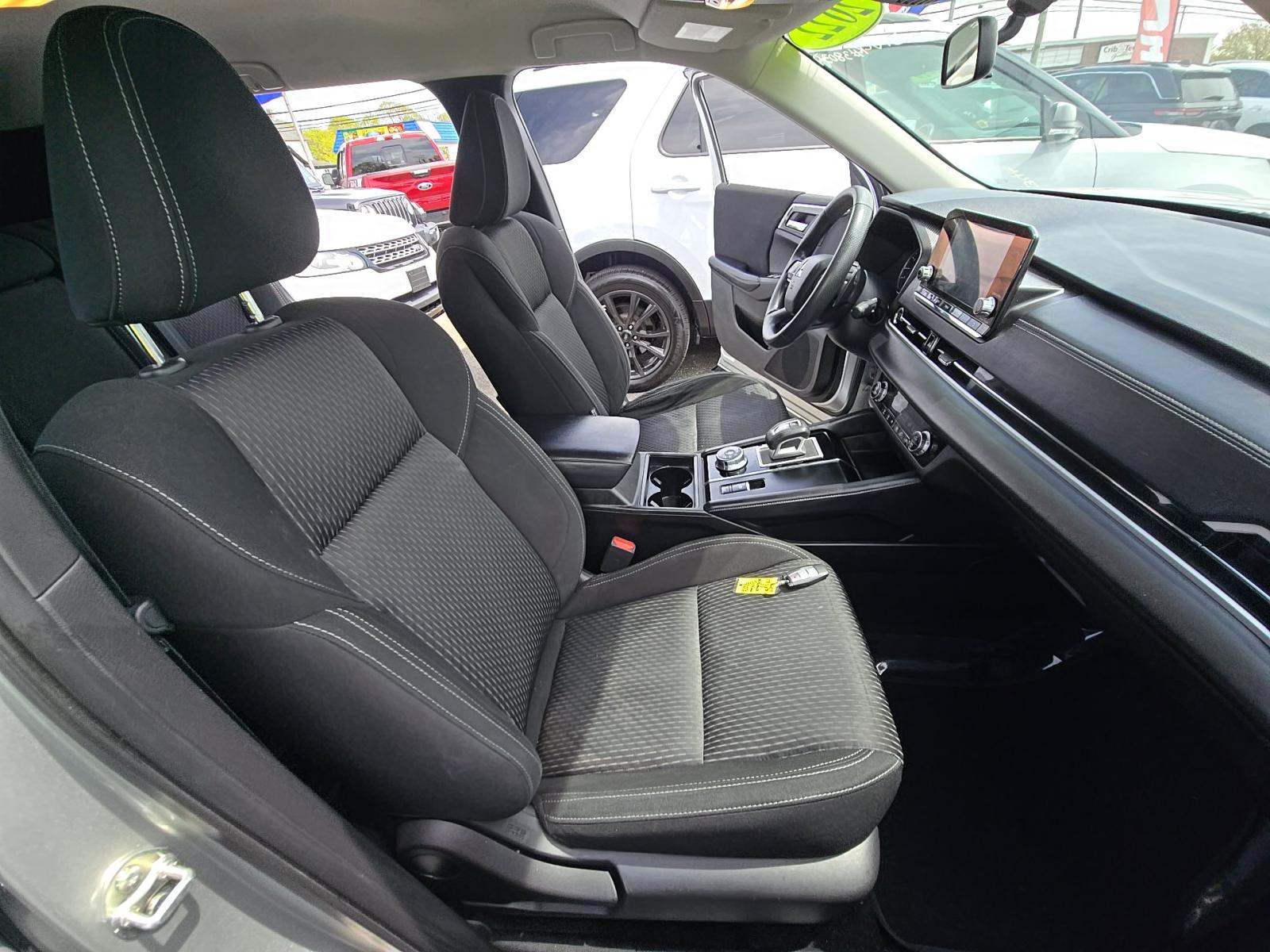 2022 Mitsubishi Outlander ES FWD