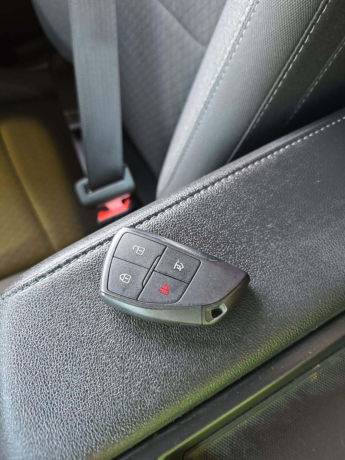 CHEVROLET COMMERCIAL/POLICE/SPECIAL SERVICE VEHICLE - 8