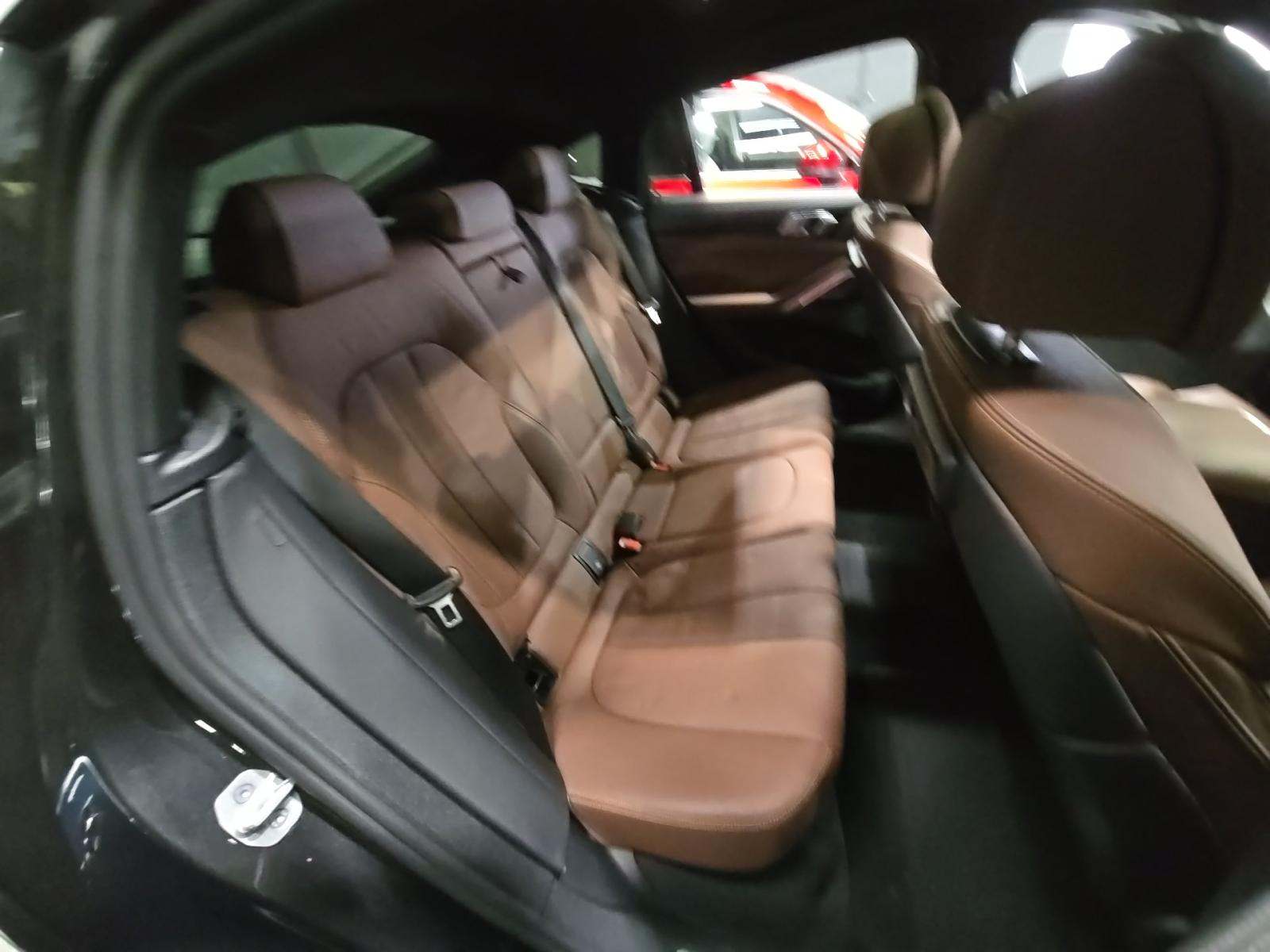 2021 BMW X6 xDrive40i AWD