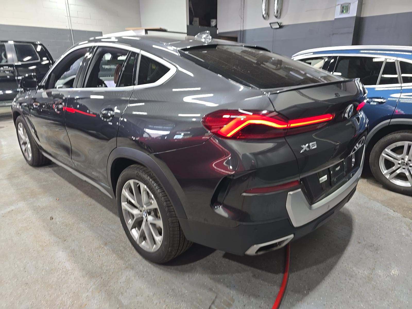 2021 BMW X6 xDrive40i AWD