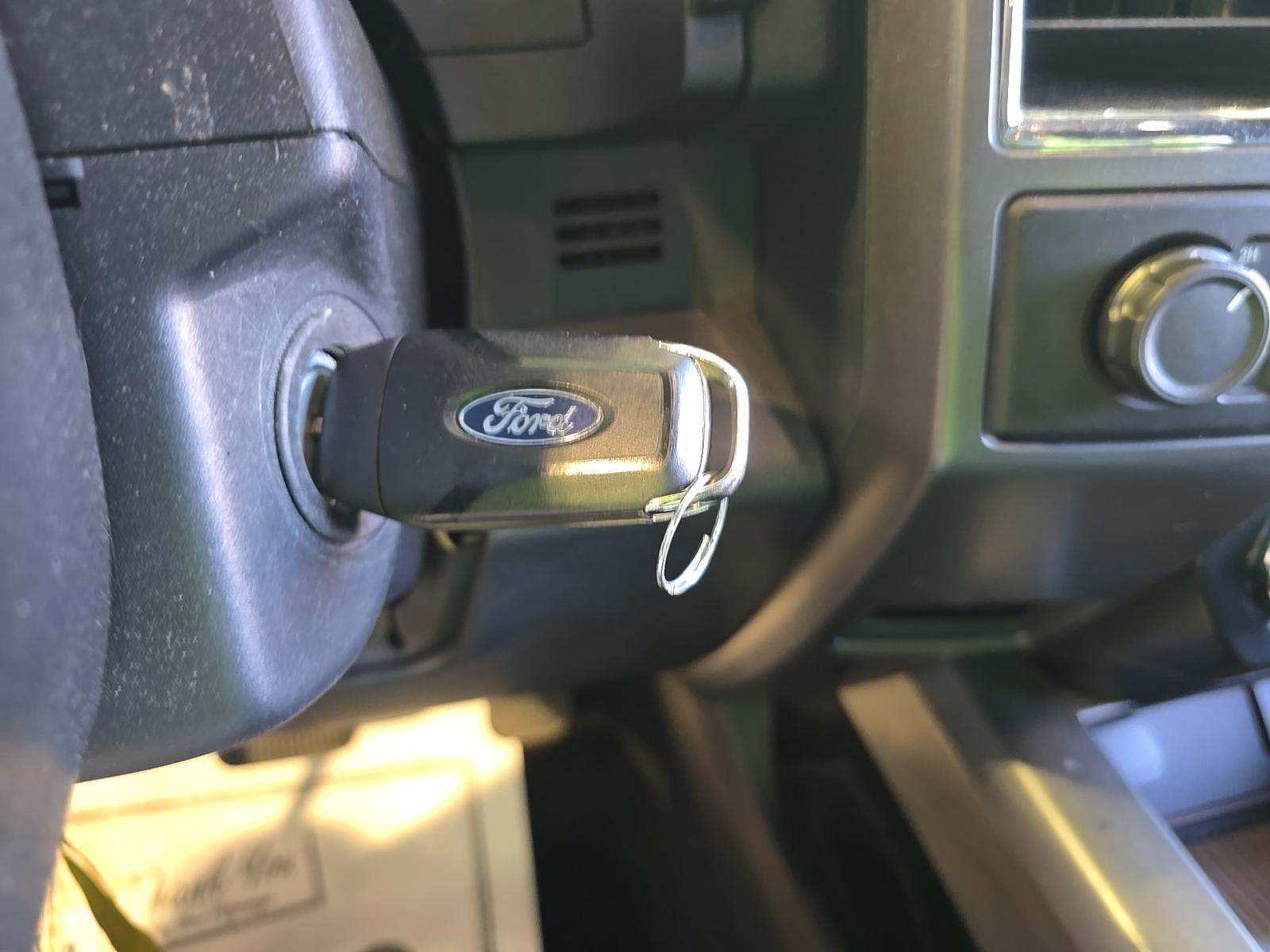 FORD F-150 - 8