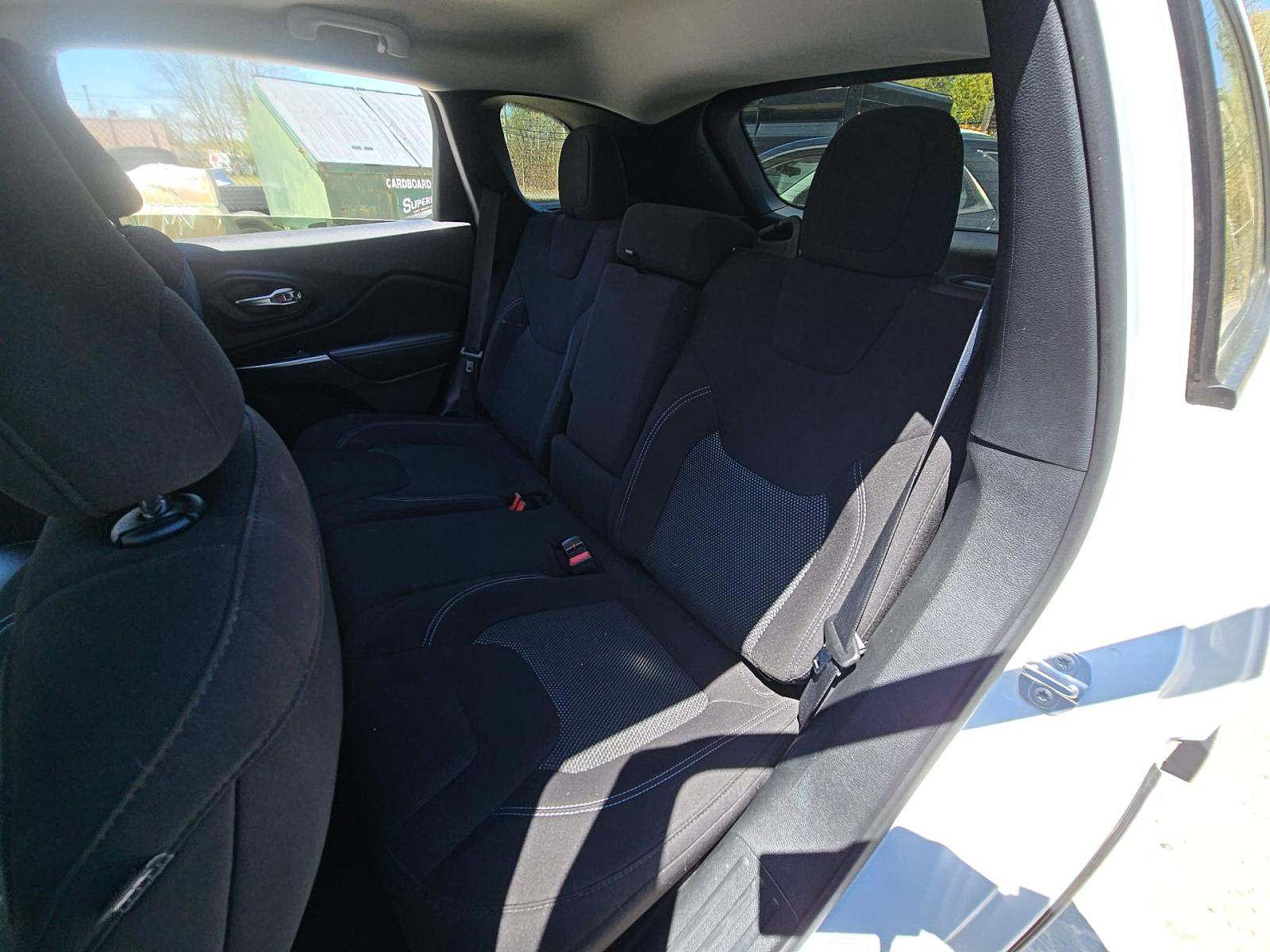 2021 Jeep Cherokee Latitude FWD