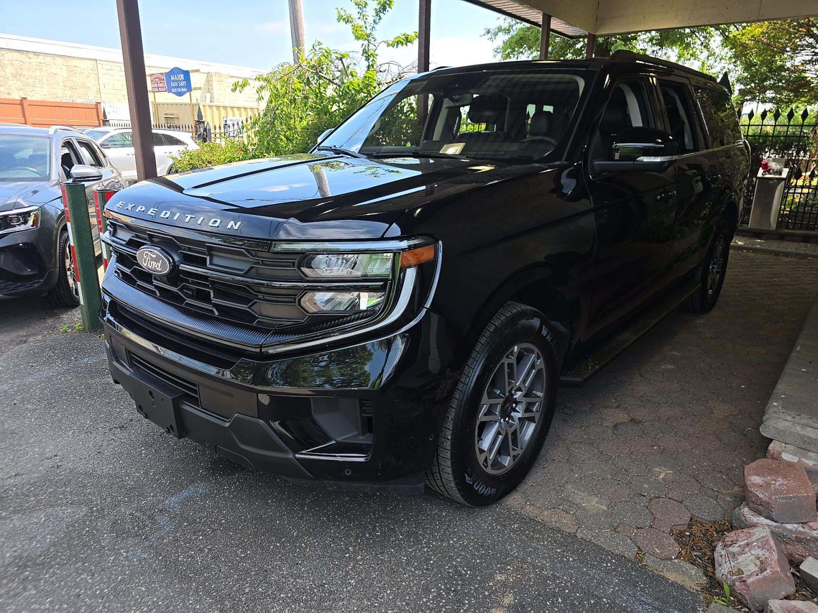FORD EXPEDITION MAX - 1