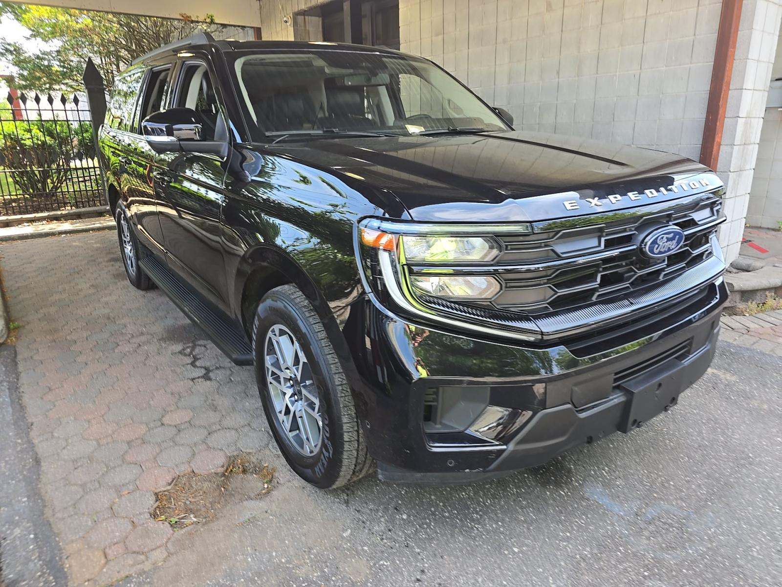 FORD EXPEDITION MAX - 4