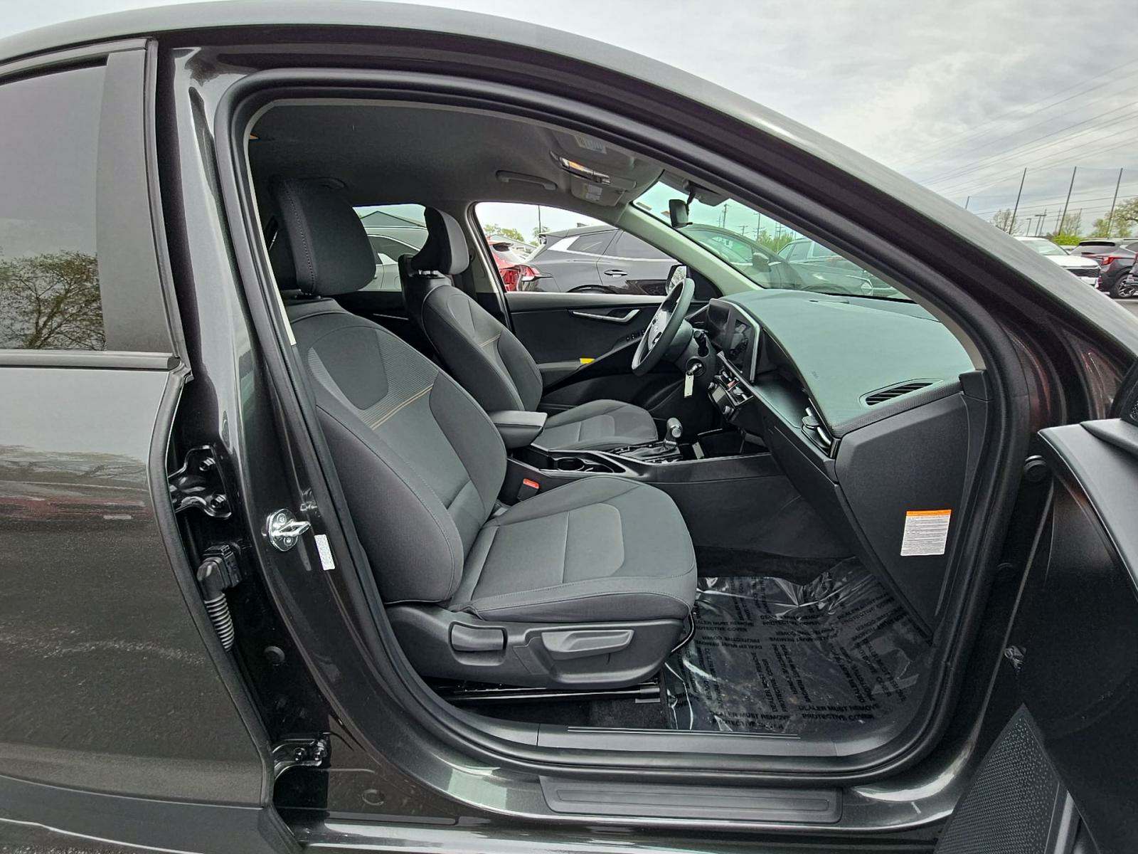 2023 Kia Niro LX FWD