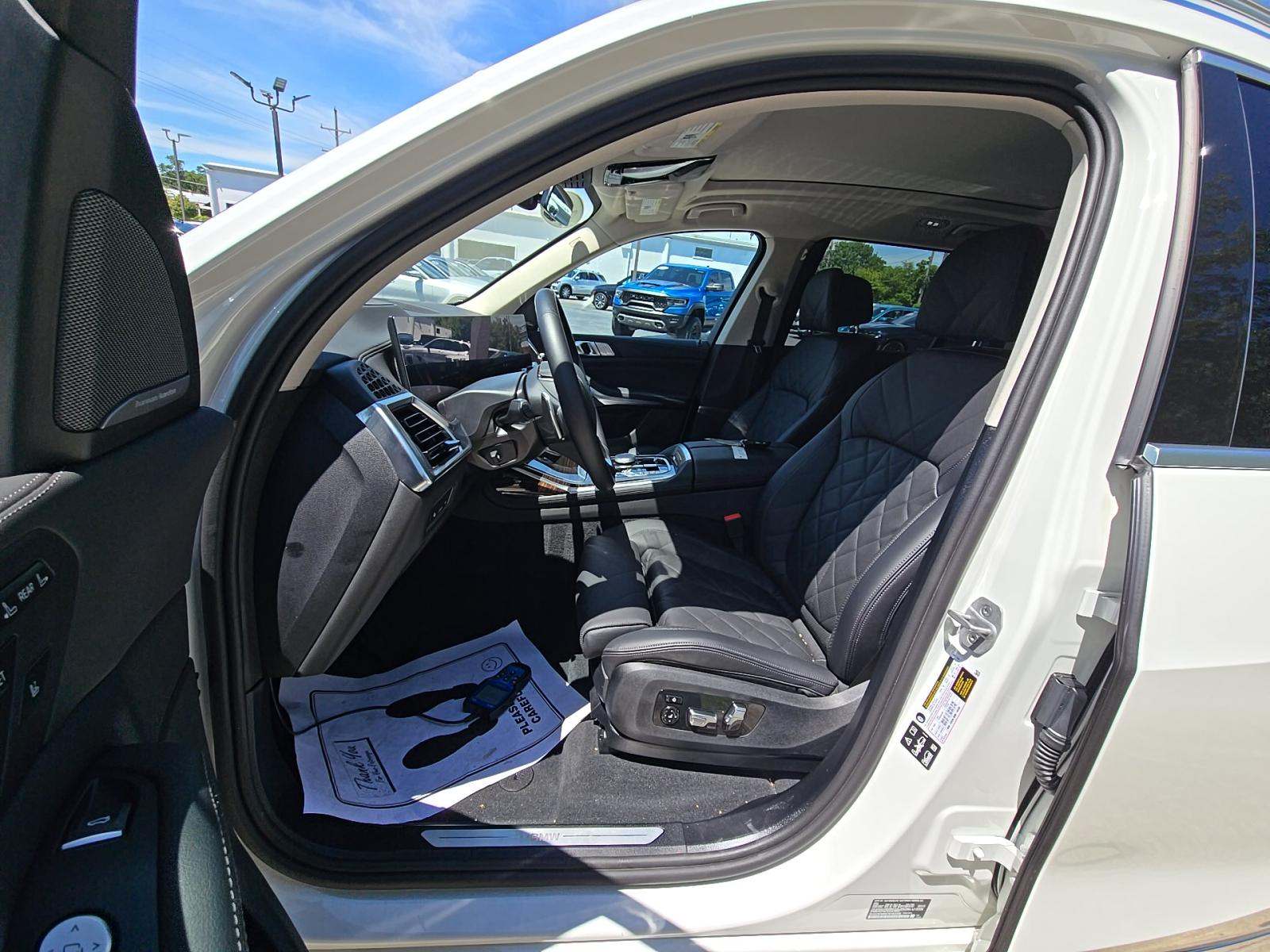 2026 BMW X7 xDrive40i AWD