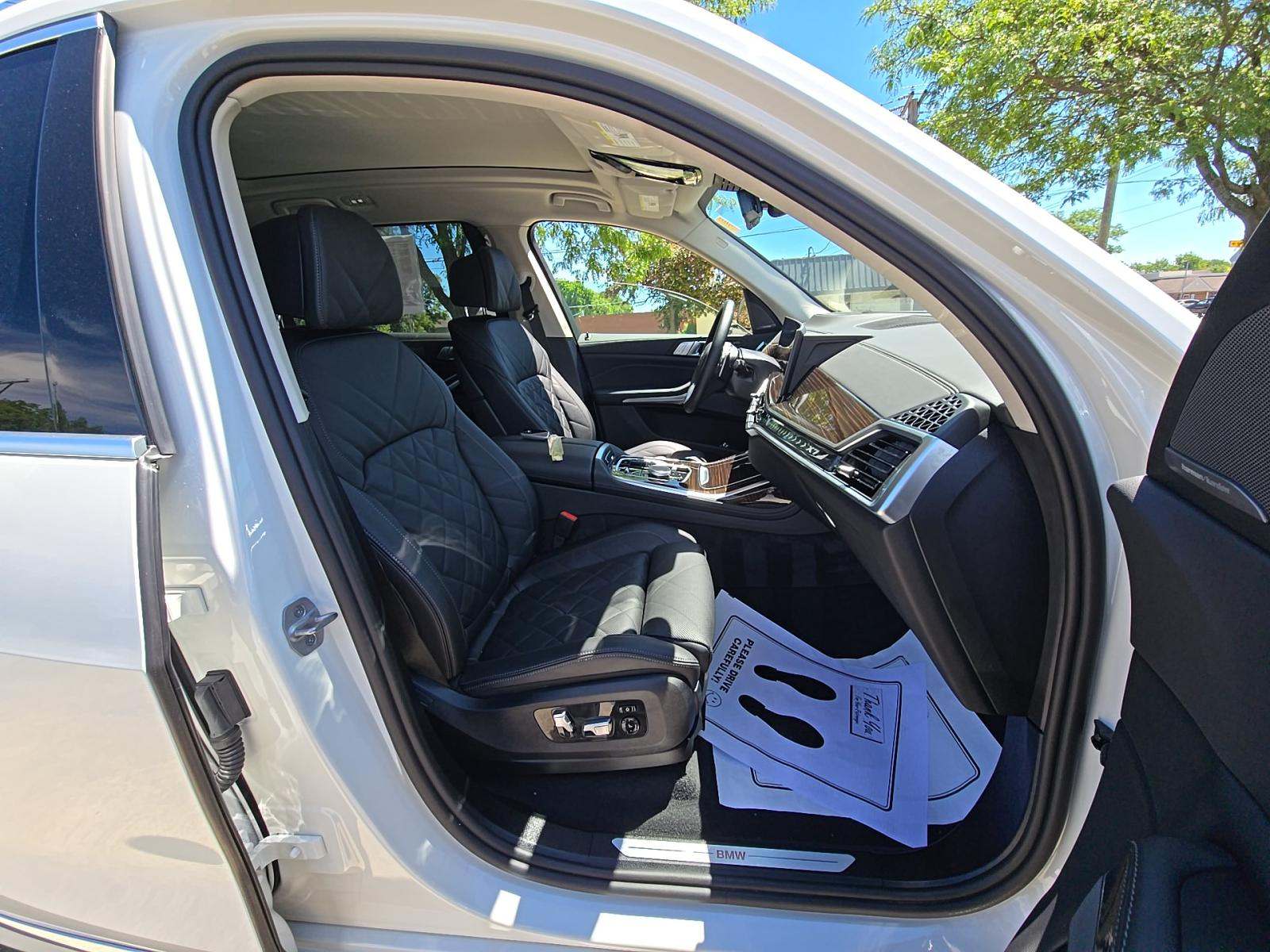 2026 BMW X7 xDrive40i AWD