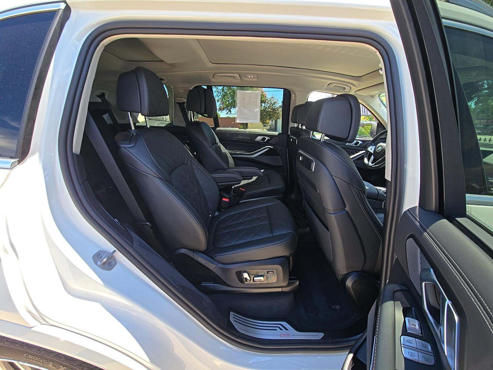 2026 BMW X7 xDrive40i AWD