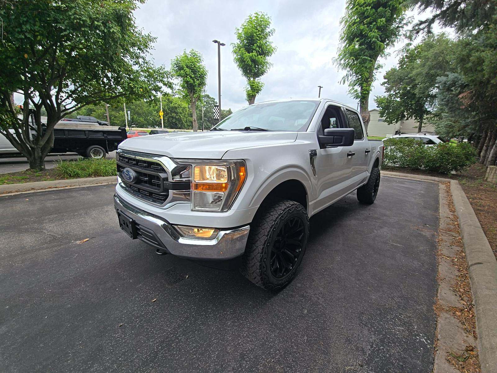 2022 Ford F-150 XLT AWD