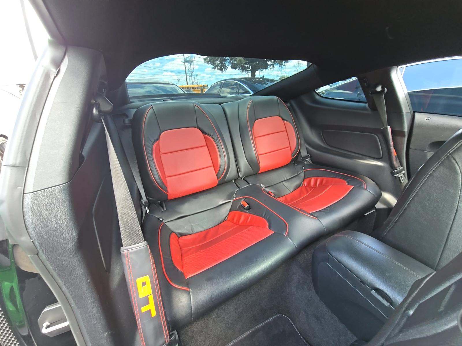 2017 Ford Mustang GT Premium RWD