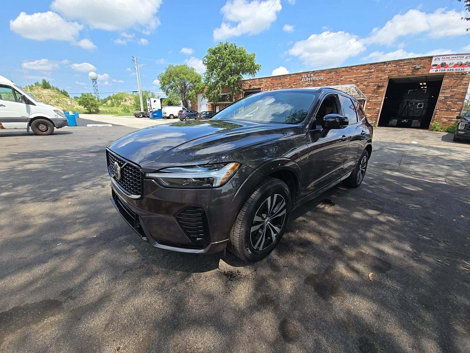2024 Volvo XC60 Recharge T8 Core AWD