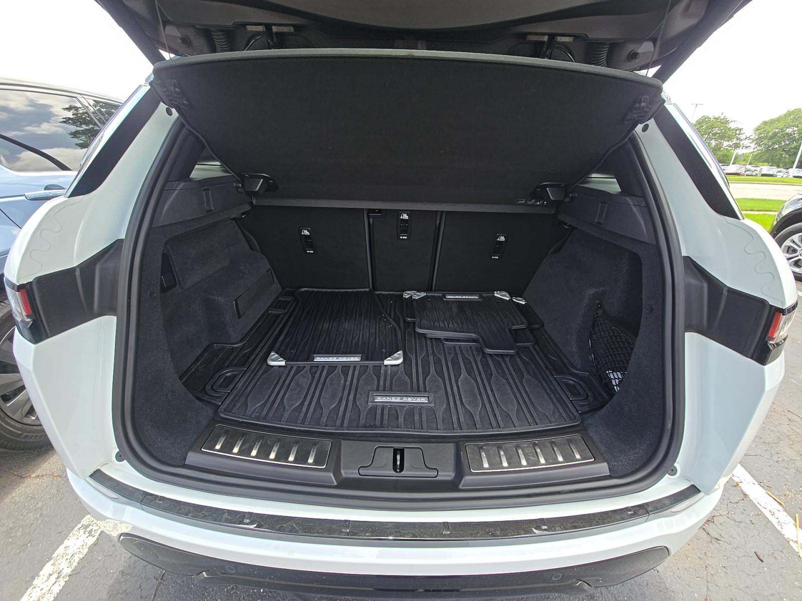 2023 Land Rover Range Rover Evoque R-Dynamic SE AWD