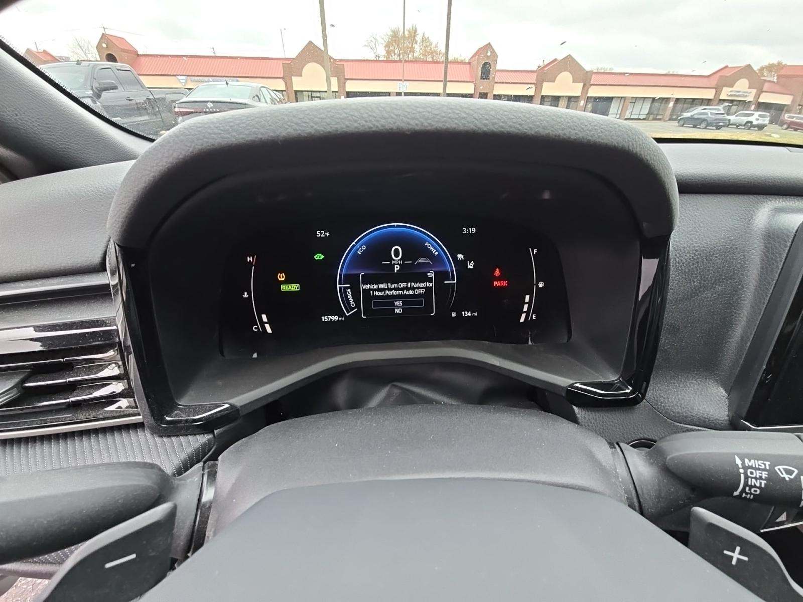 2025 Toyota Camry SE FWD