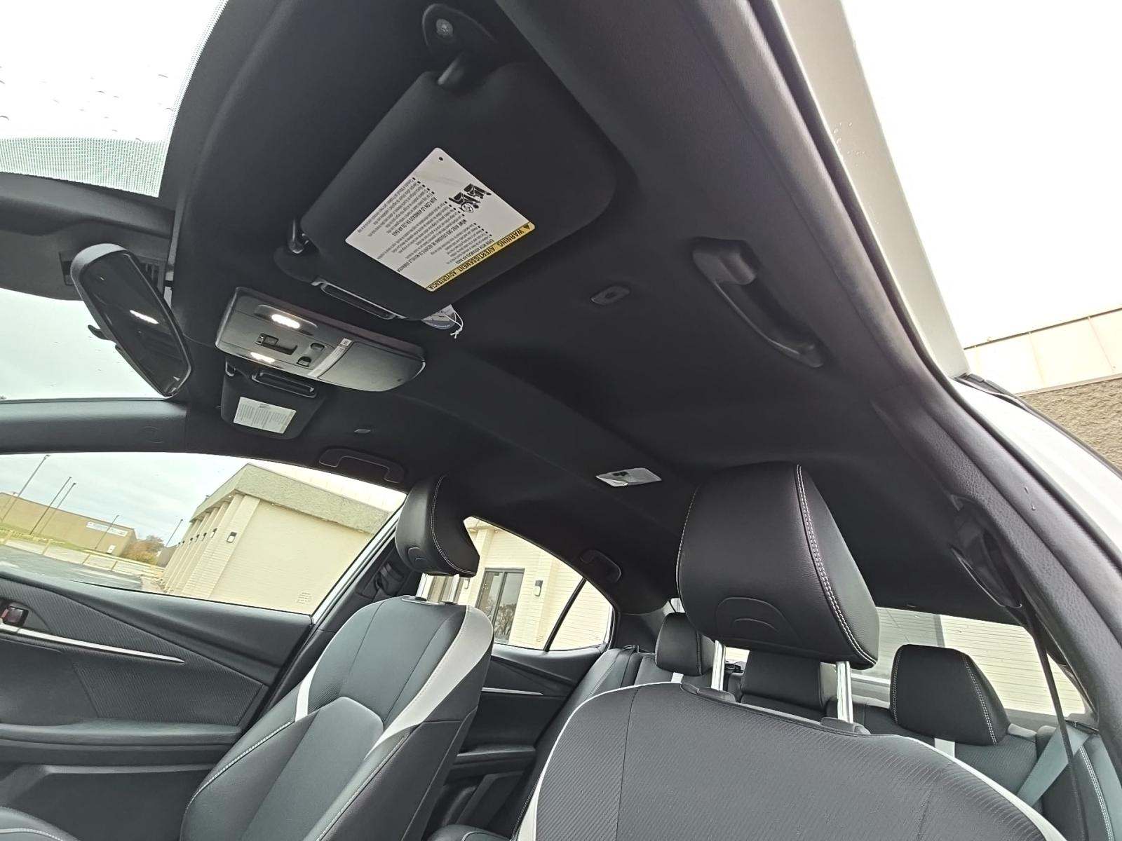 2025 Toyota Camry SE FWD