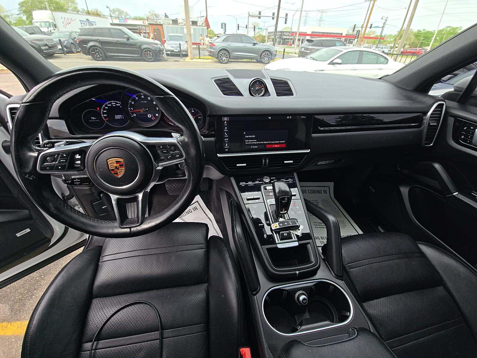 PORSCHE CAYENNE - 10
