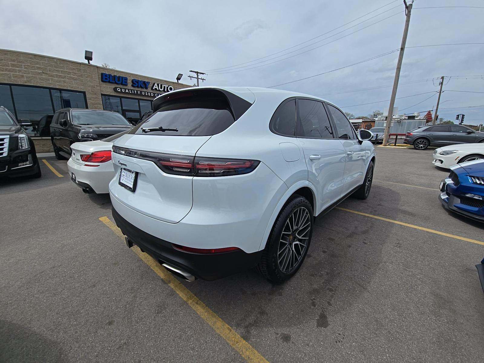 PORSCHE CAYENNE - 3