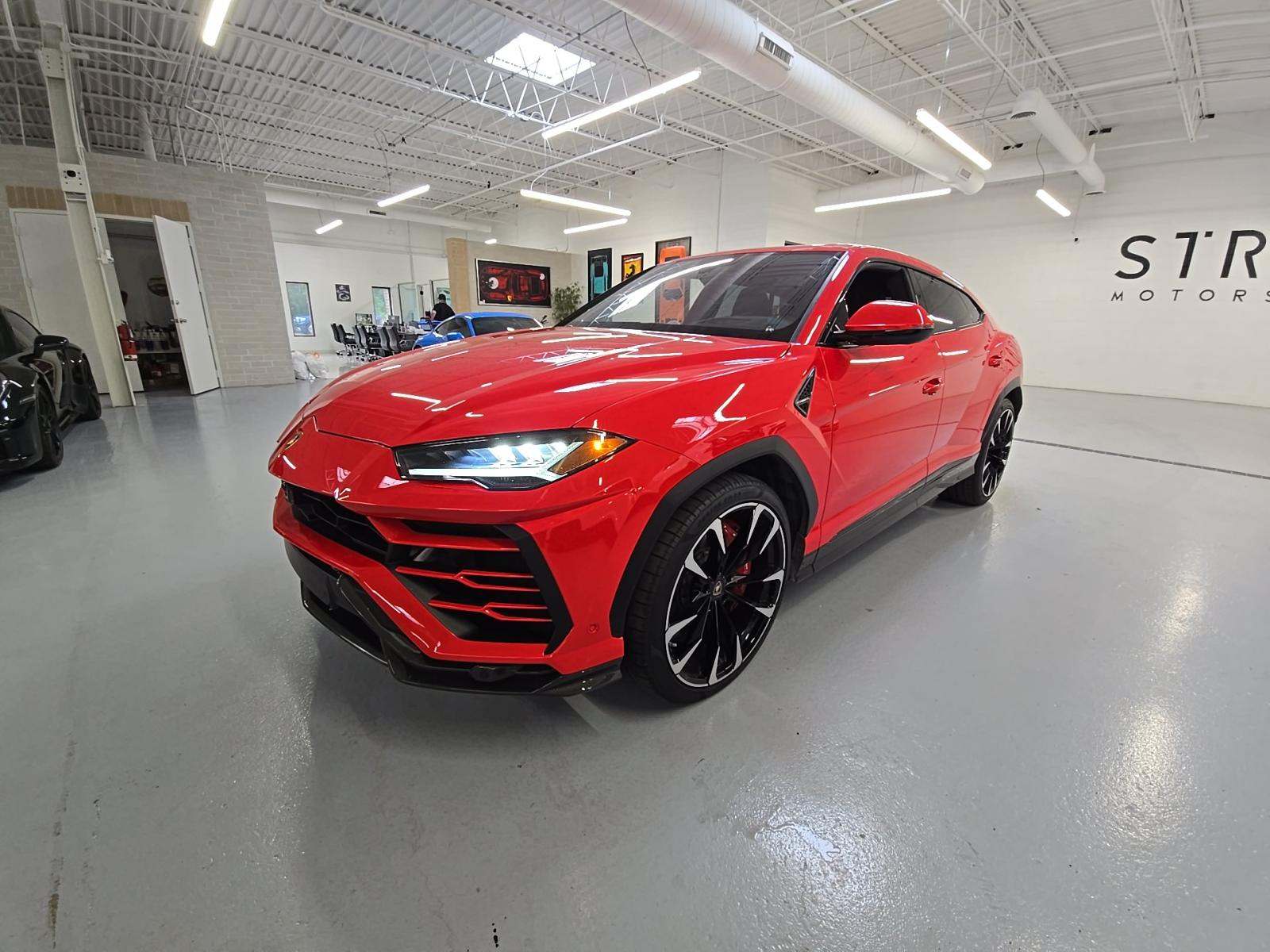 2019 Lamborghini Urus Base AWD
