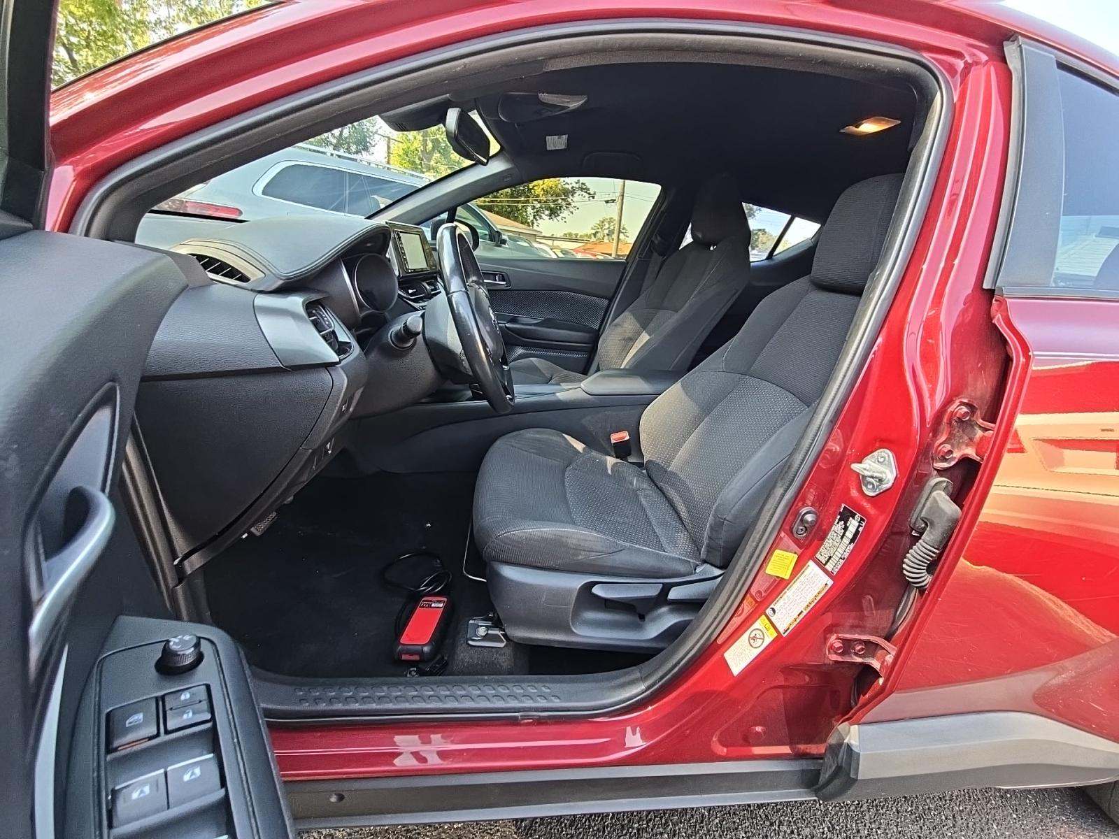 2018 Toyota C-HR XLE FWD