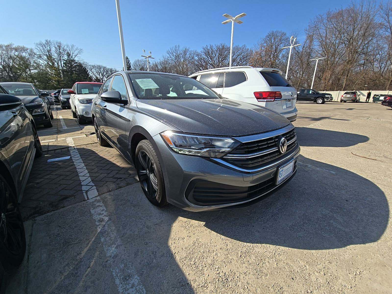 2024 Volkswagen Jetta 1.5T SE FWD