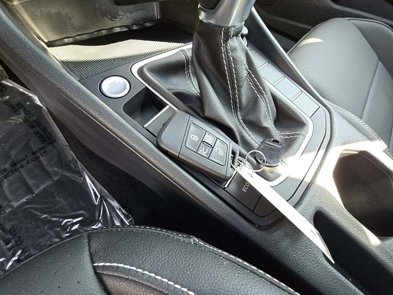 2024 Volkswagen Jetta 1.5T SE FWD