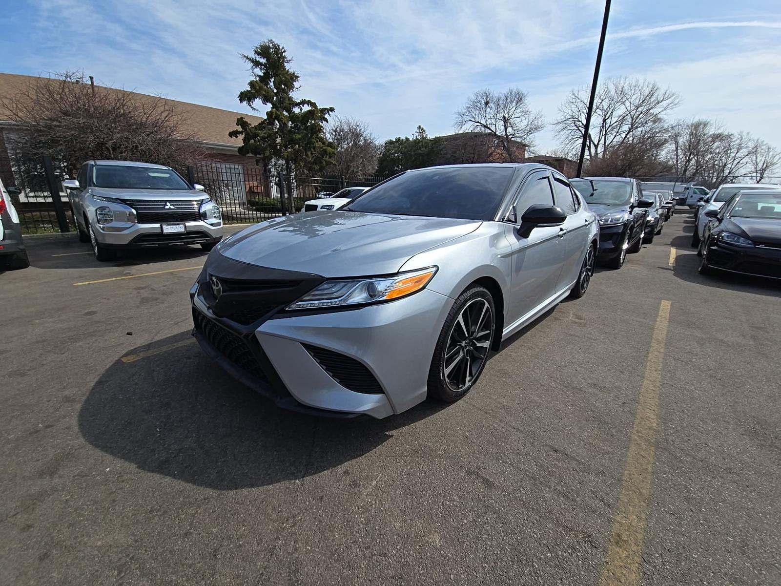 2020 Toyota Camry XSE FWD