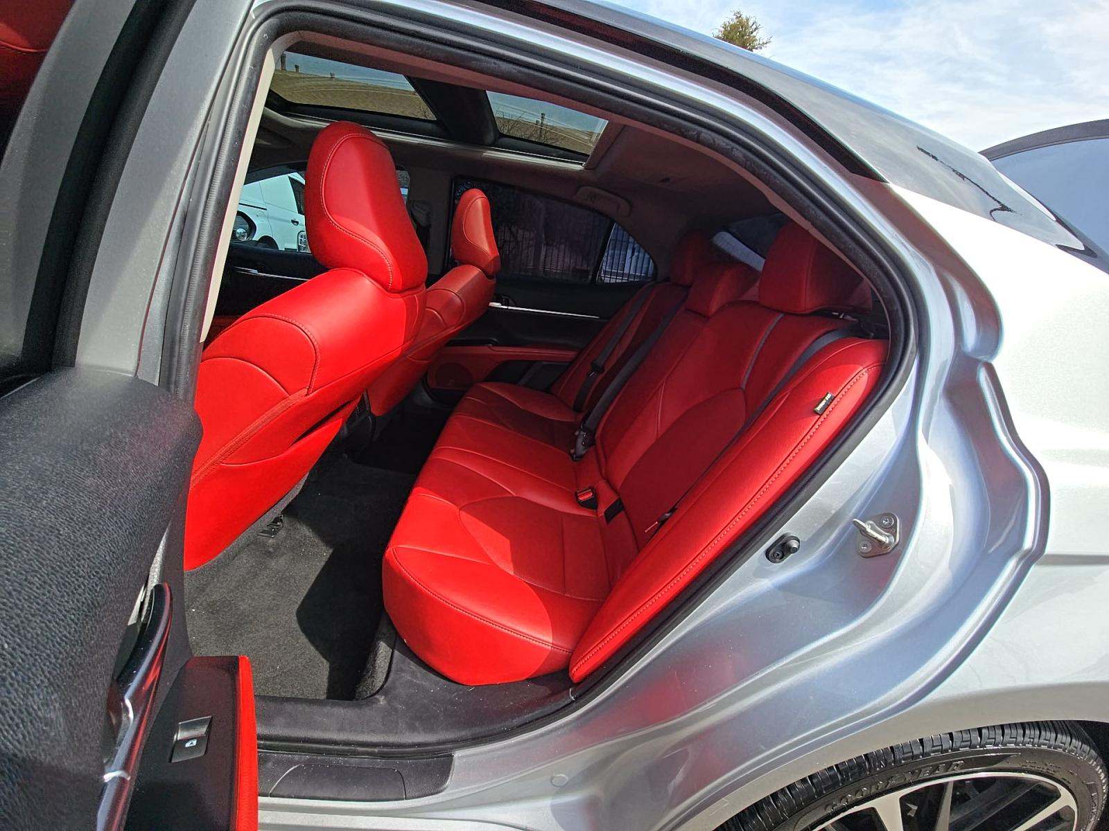 2020 Toyota Camry XSE FWD