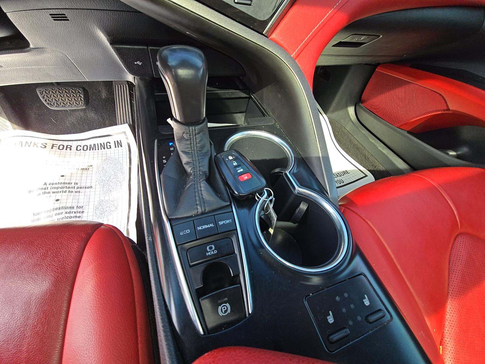 2020 Toyota Camry XSE FWD