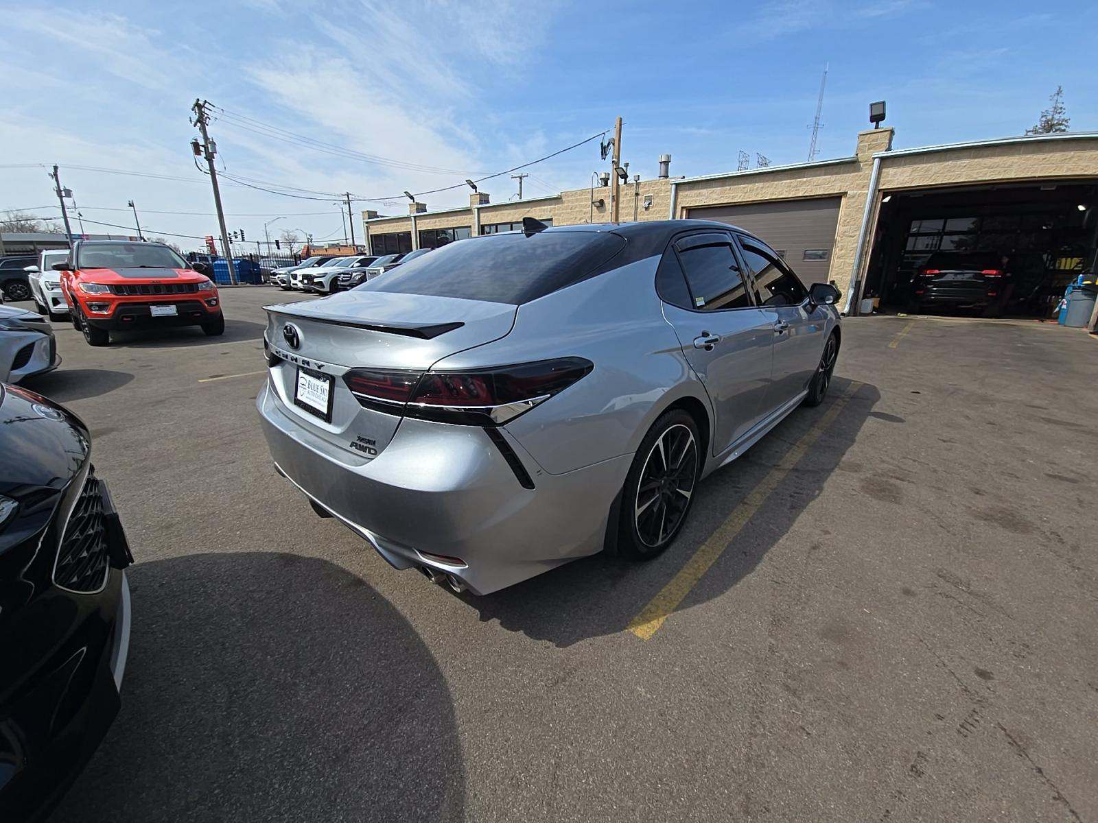 2020 Toyota Camry XSE FWD