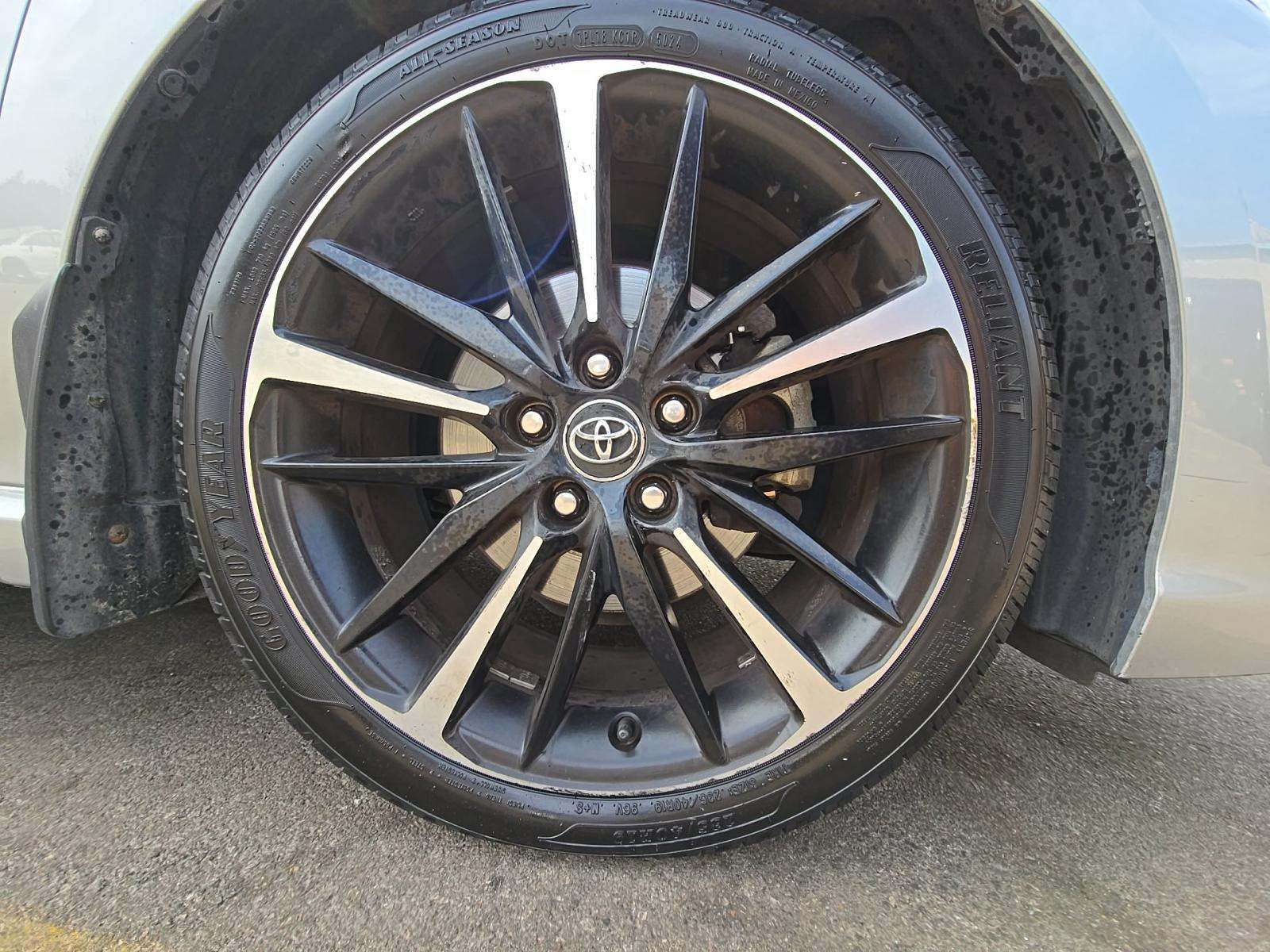 2020 Toyota Camry XSE FWD