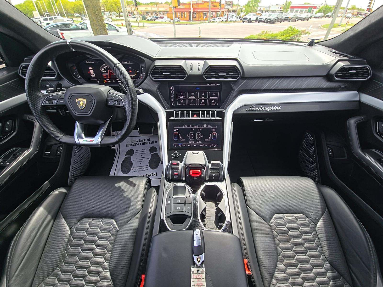 2019 Lamborghini Urus Base AWD