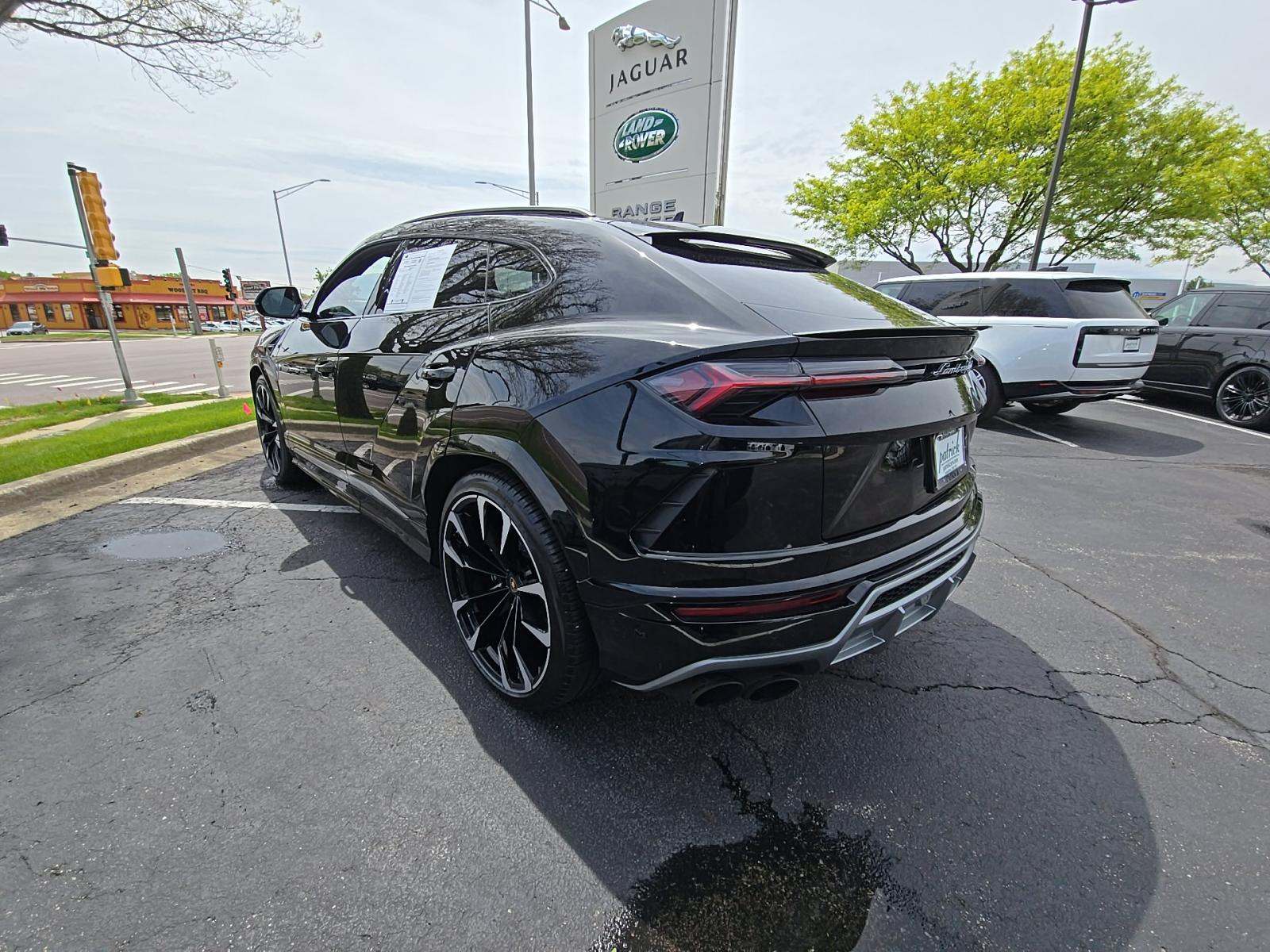 2019 Lamborghini Urus Base AWD