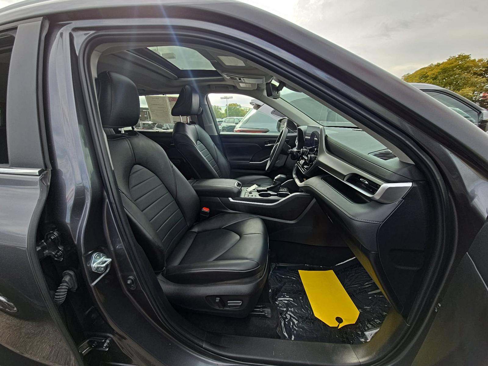 2024 Toyota Highlander XLE AWD