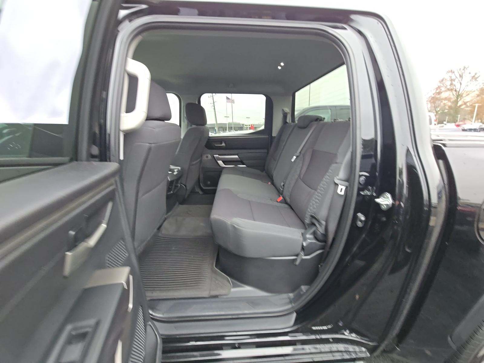 2022 Toyota Tundra SR5 RWD