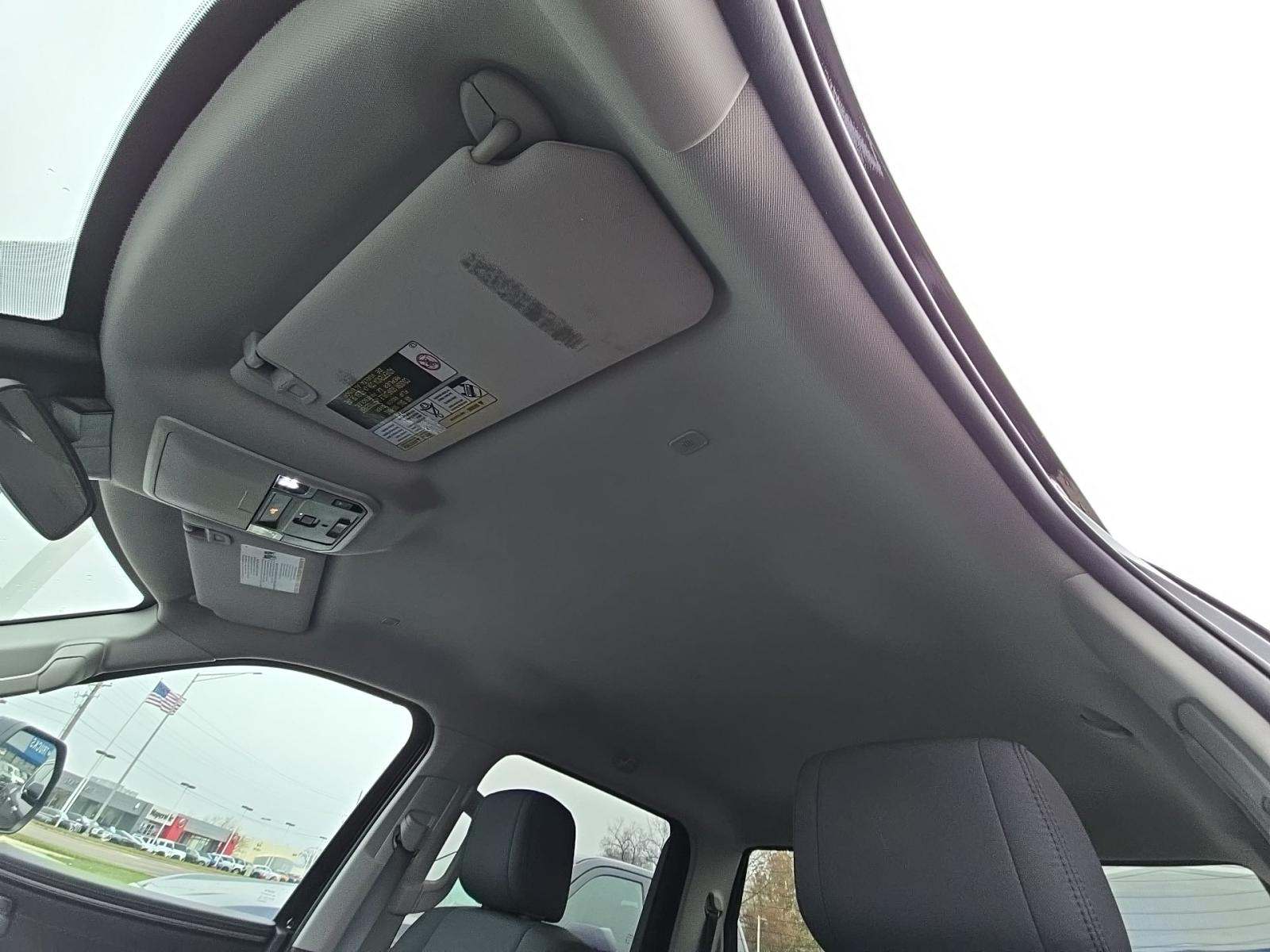 2022 Toyota Tundra SR5 RWD