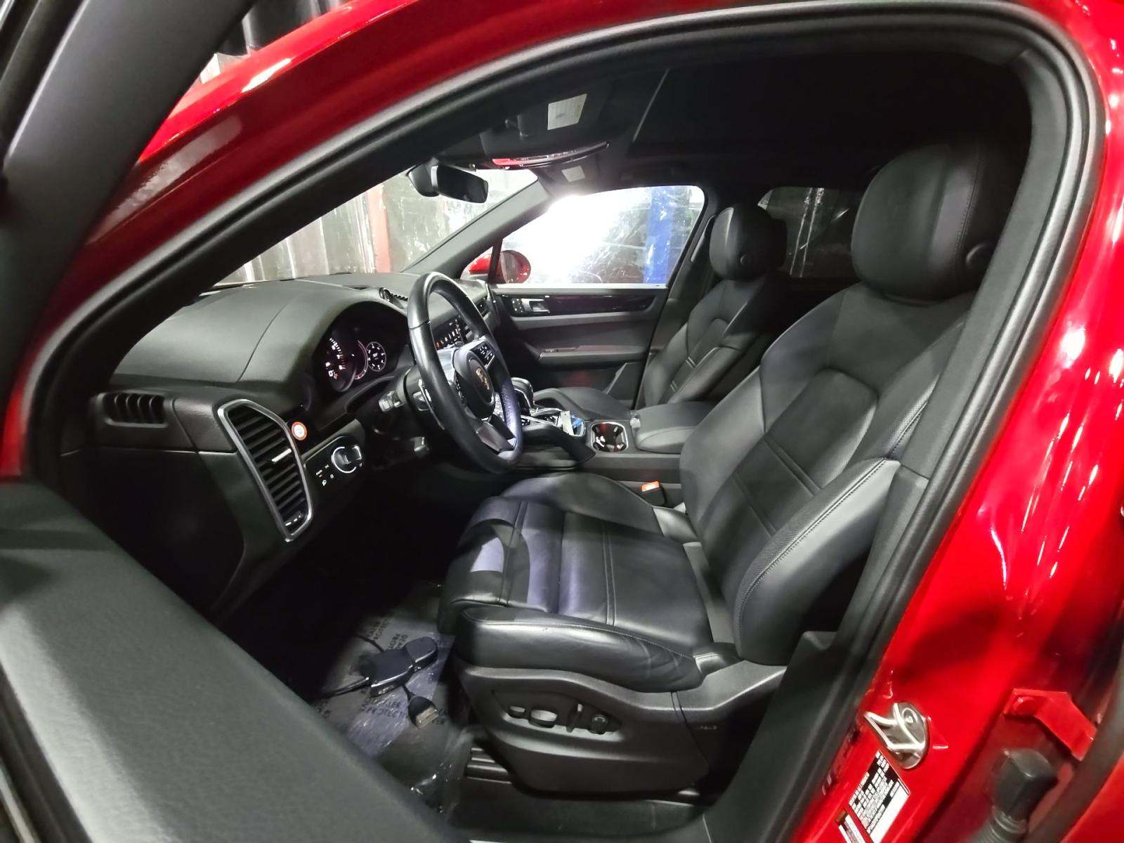 2023 Porsche Cayenne Base AWD