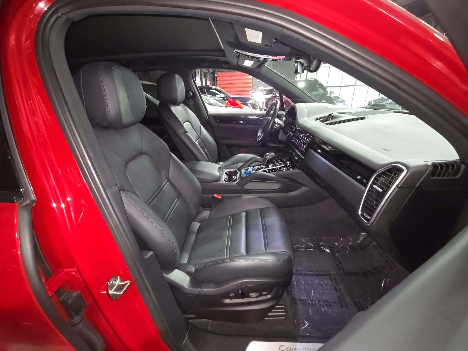 2023 Porsche Cayenne Base AWD