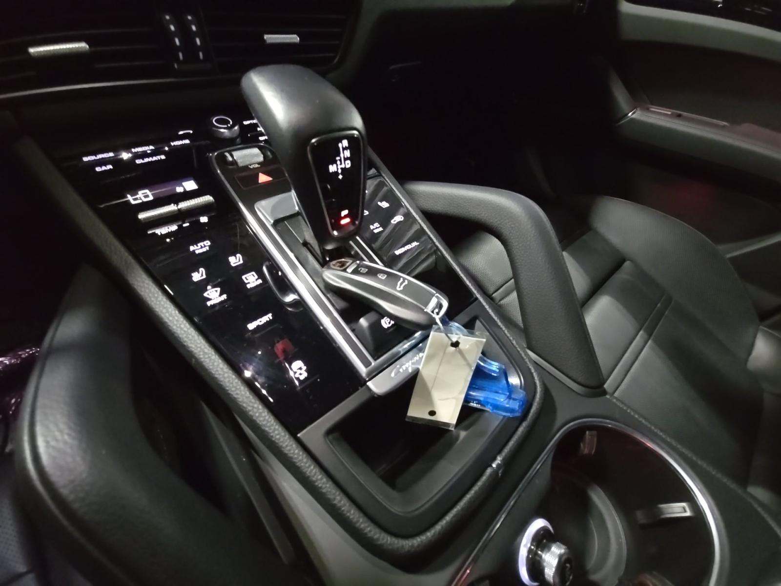 2023 Porsche Cayenne Base AWD