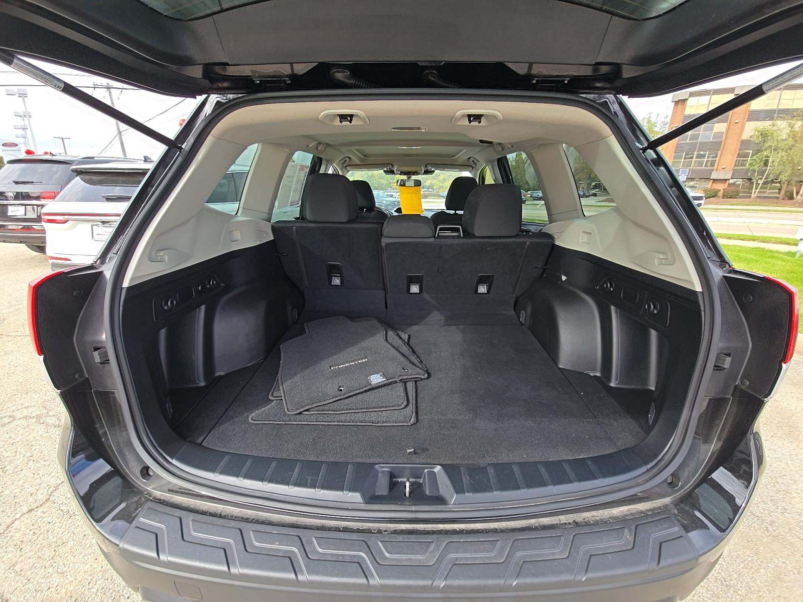 2022 Subaru Forester Premium AWD