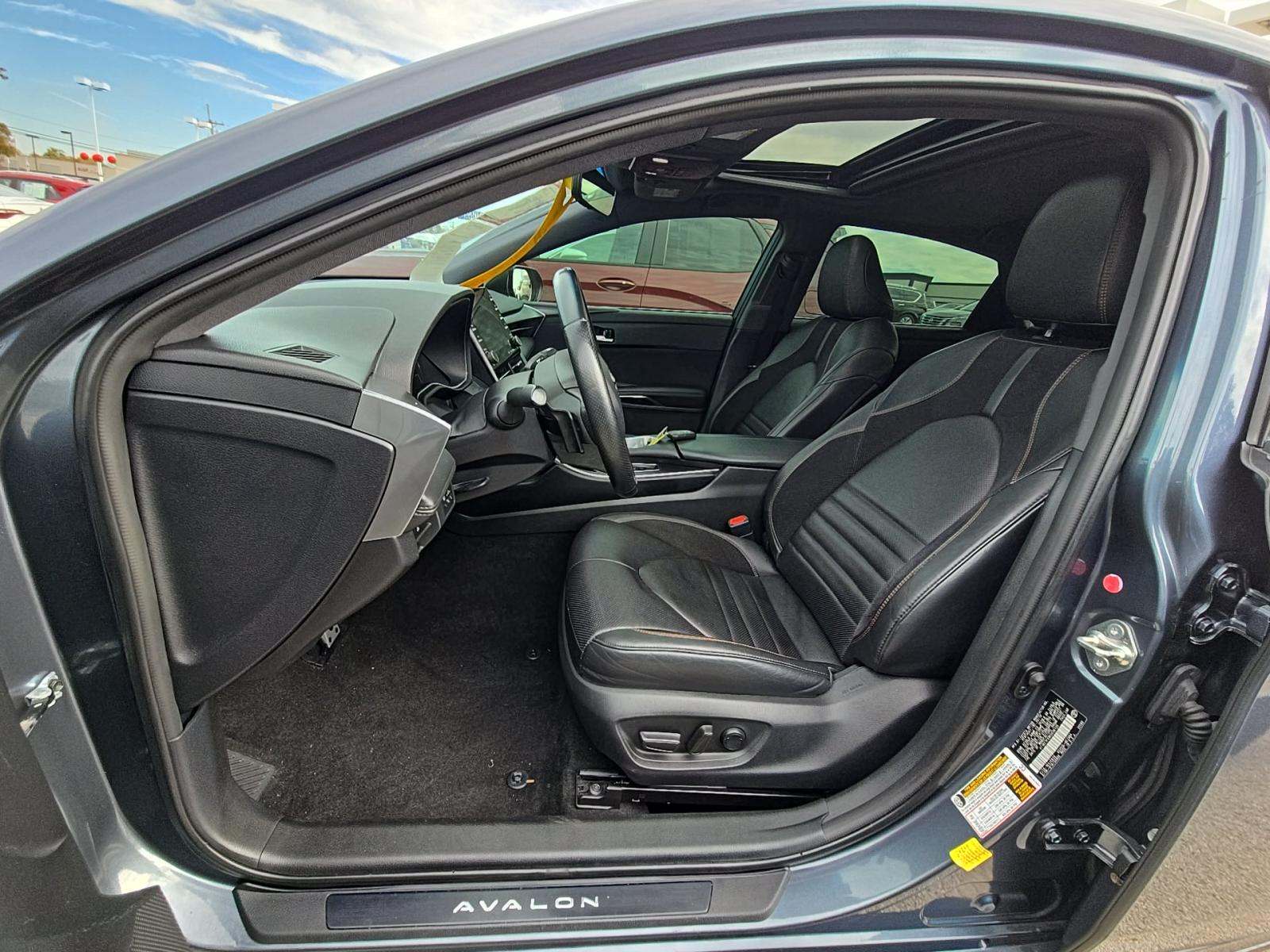 2019 Toyota Avalon XSE FWD