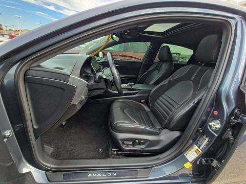 2019 Toyota Avalon XSE FWD