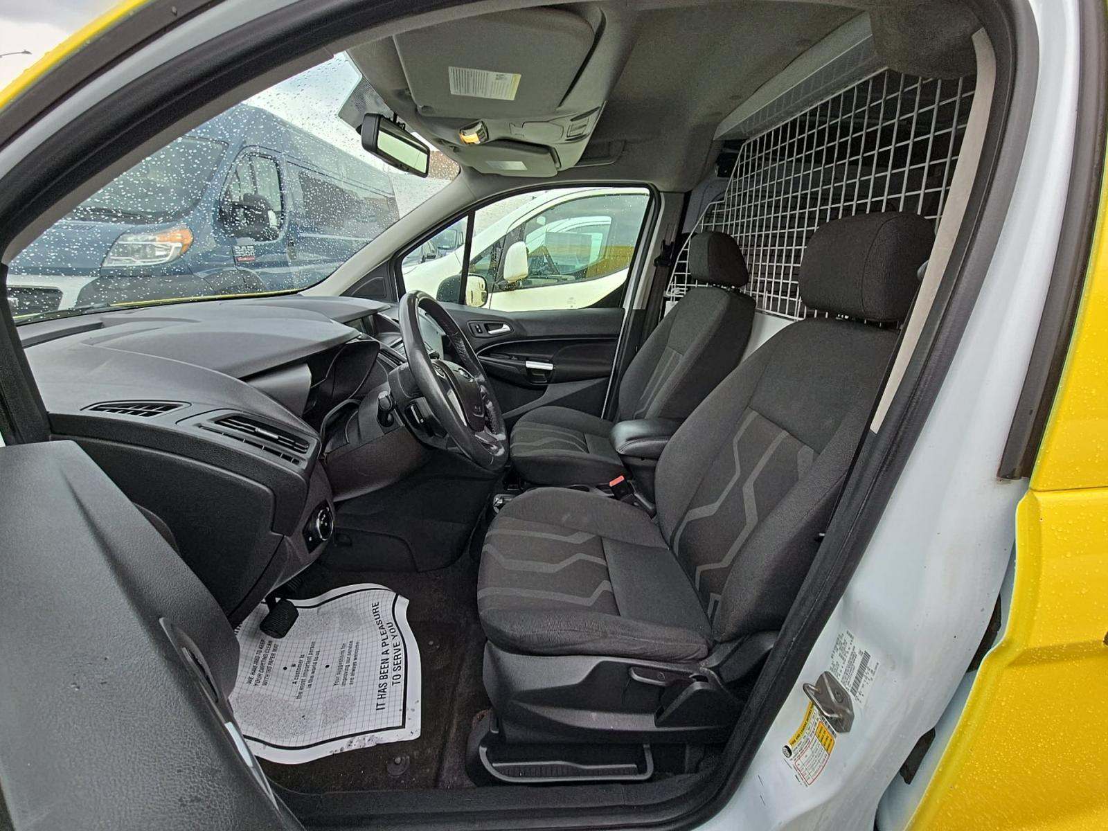 FORD TRANSIT CONNECT - 6