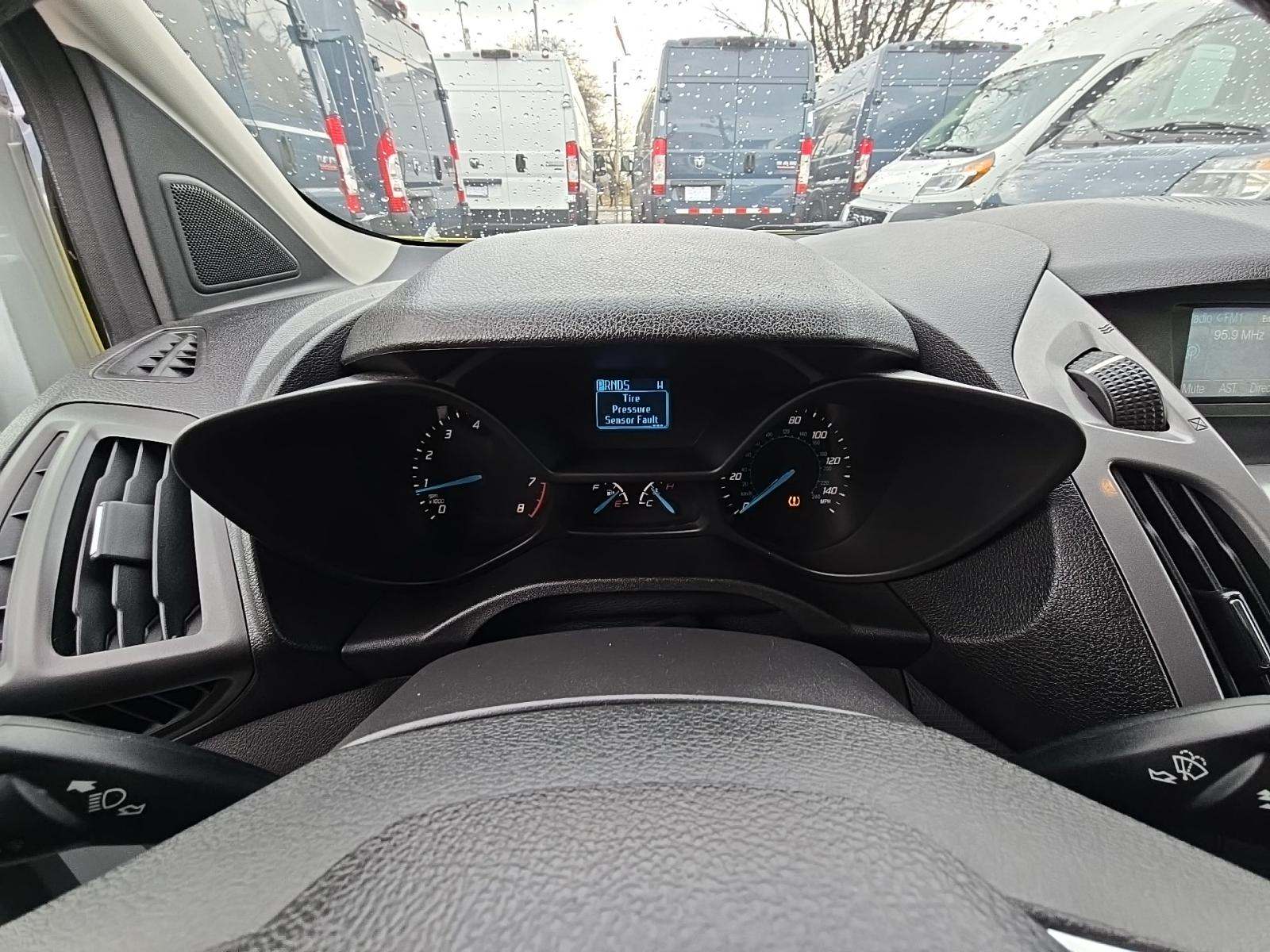 FORD TRANSIT CONNECT - 9