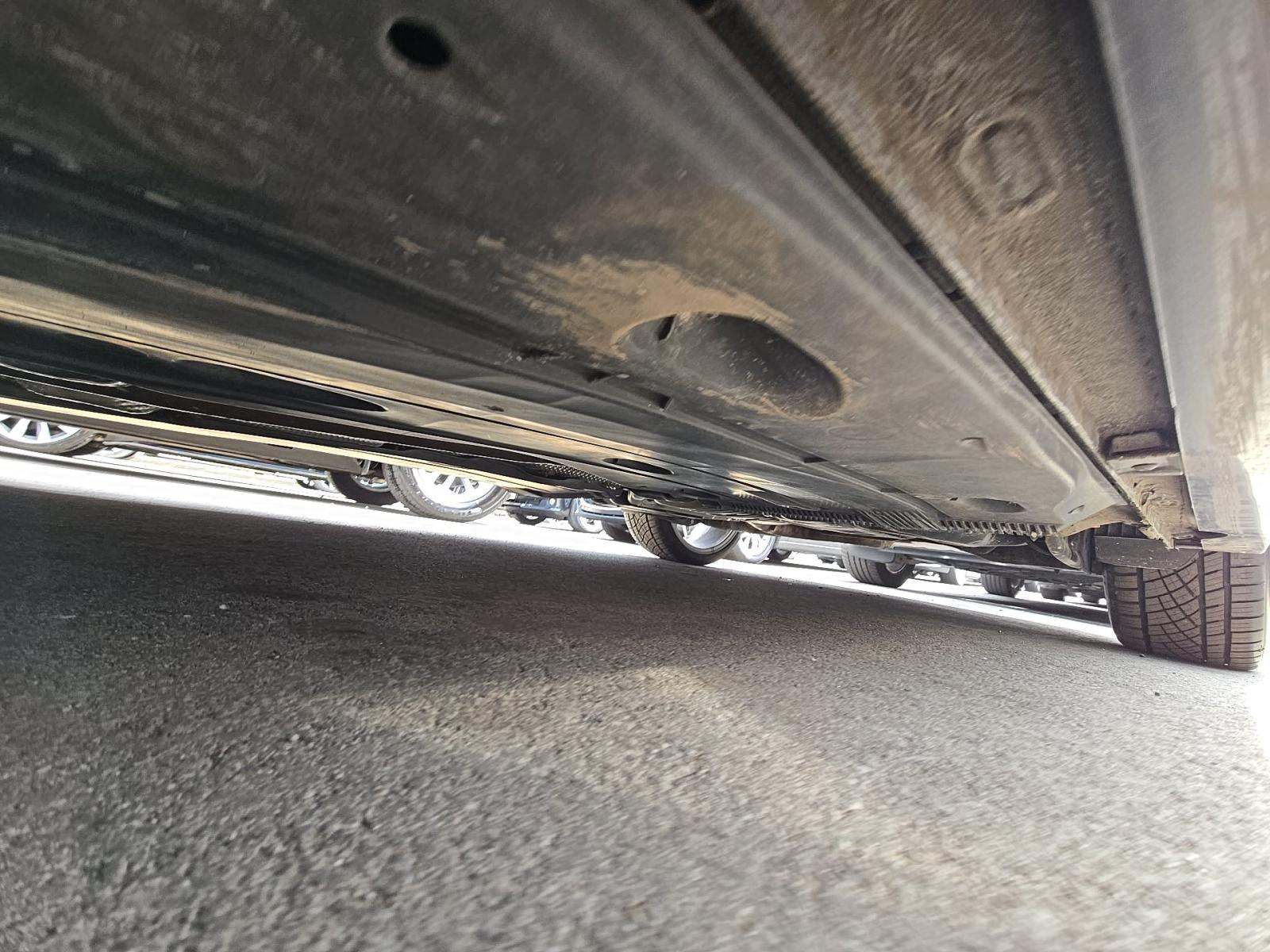 2017 Volkswagen Golf R 2.0T AWD