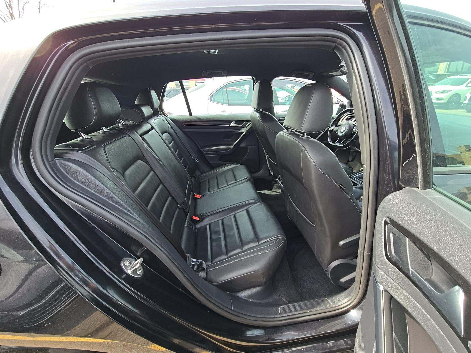 2017 Volkswagen Golf R 2.0T AWD