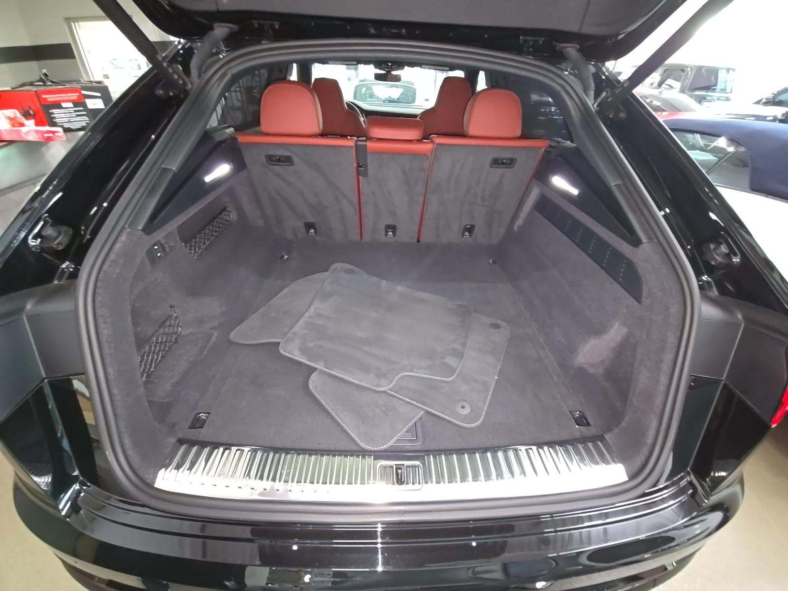 2024 Audi SQ8 Prestige AWD