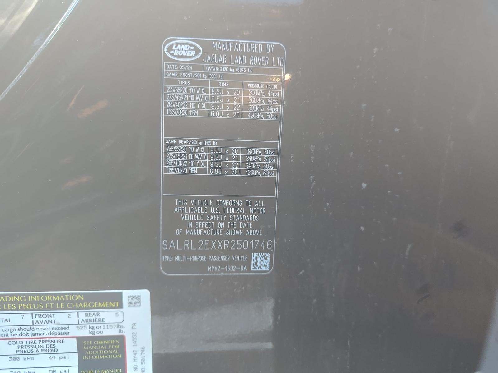 2024 Land Rover Discovery Dynamic SE AWD