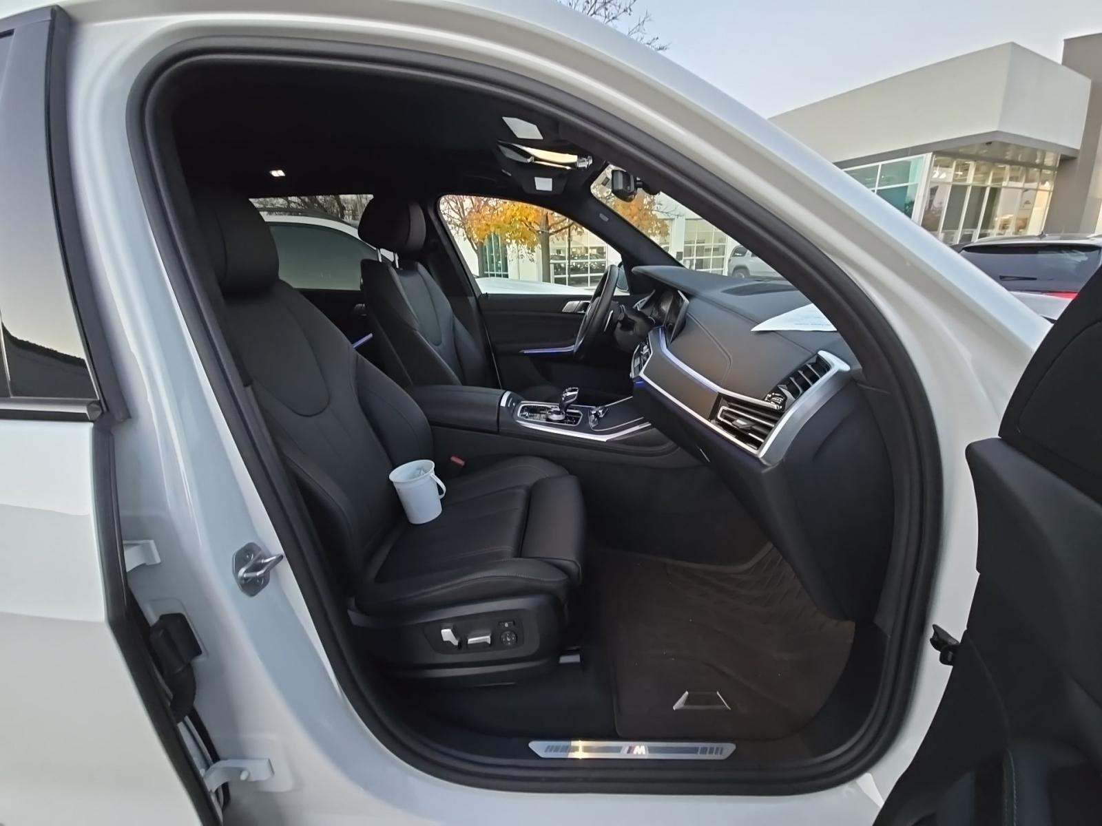 2022 BMW X7 xDrive40i AWD