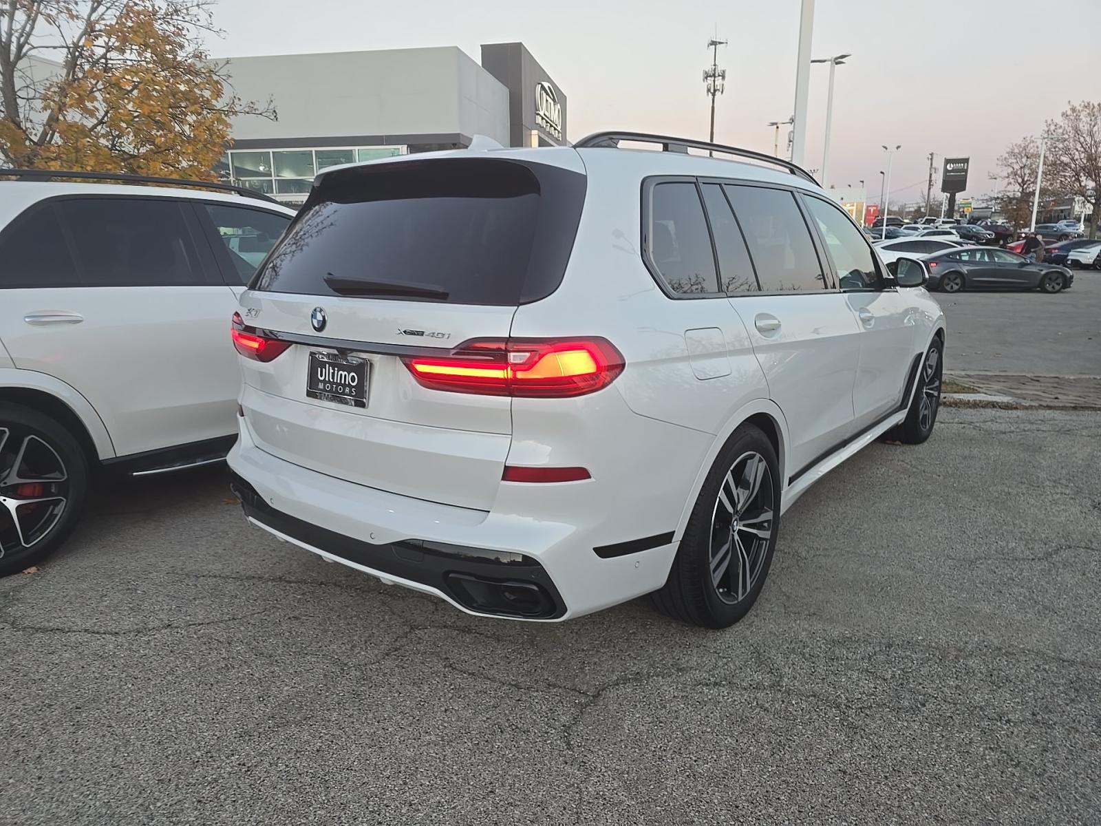 2022 BMW X7 xDrive40i AWD