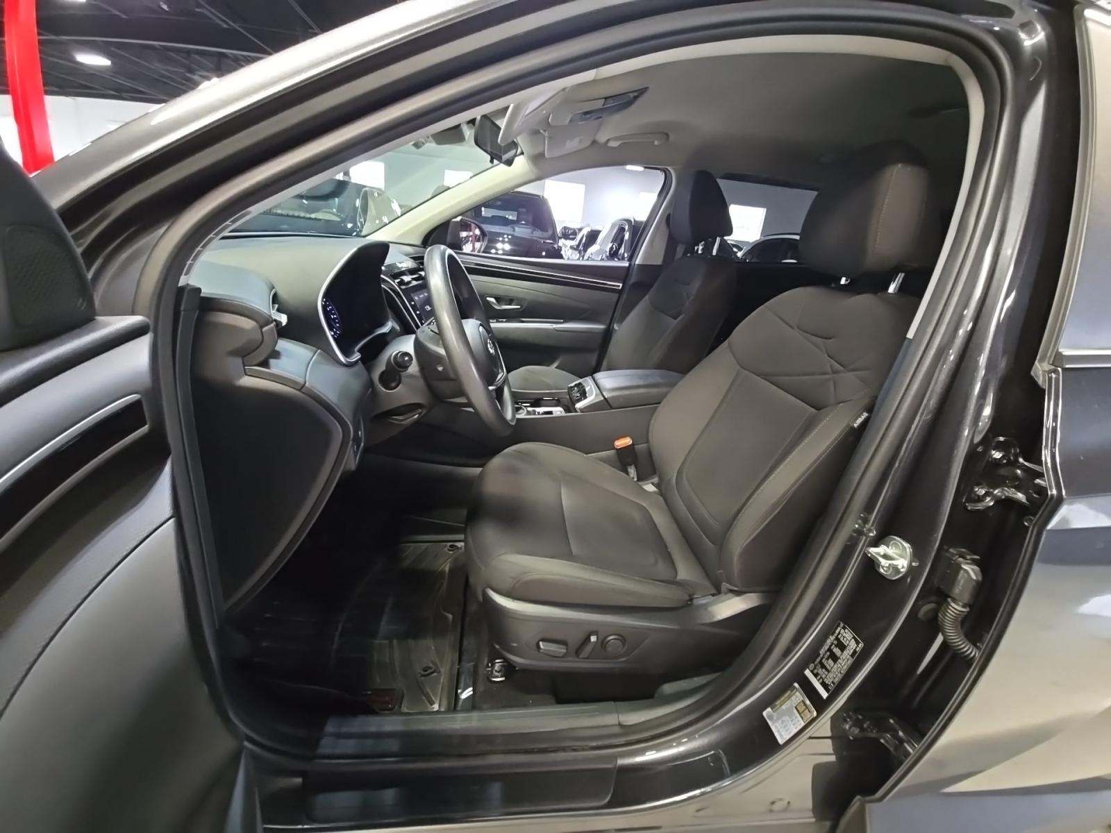 HYUNDAI TUCSON - 6